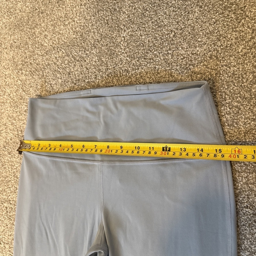 Lululemon Flare Leggings Womens Size 10 Gray High Rise Yoga Pants Nulu Groove St - Picture 7 of 16